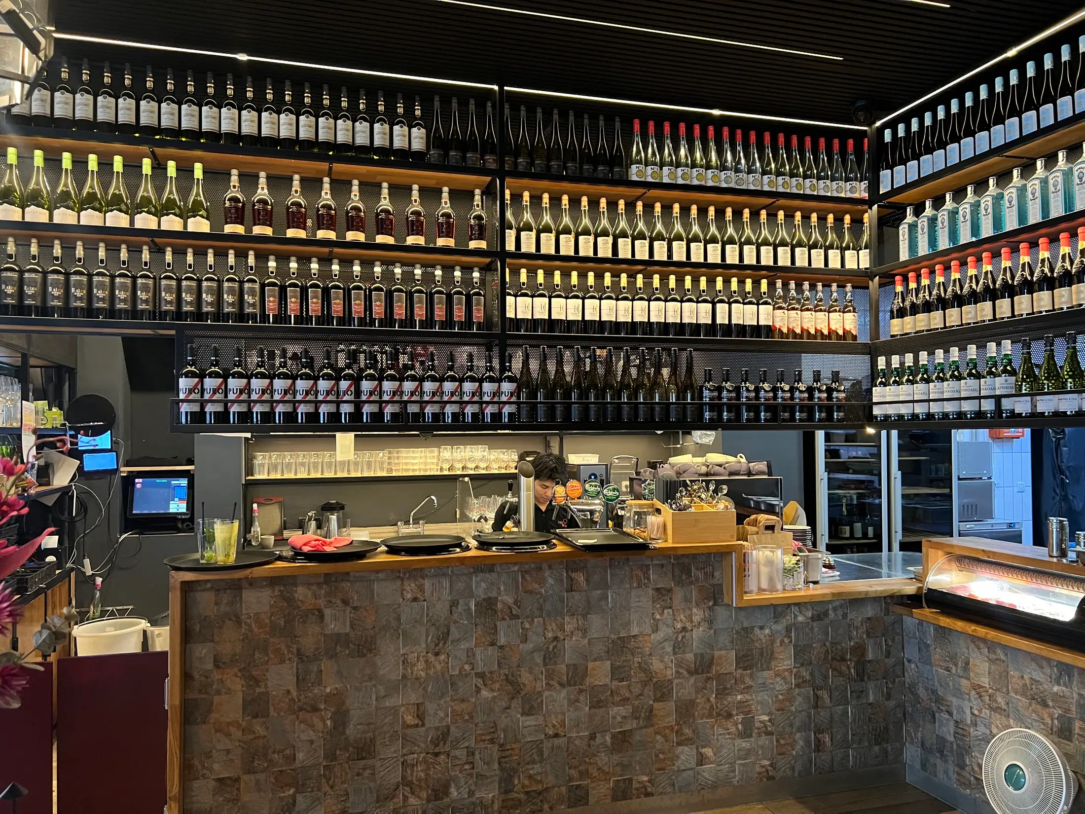 VietBowl Potsdamer Platz — dining room